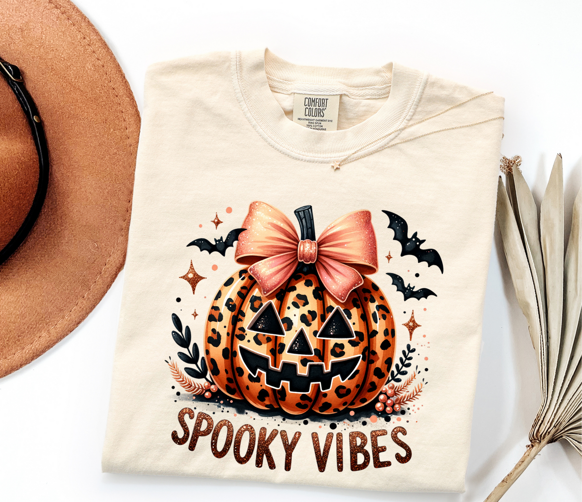 Spooky Vibes Pumpkin - Natural T-Shirt